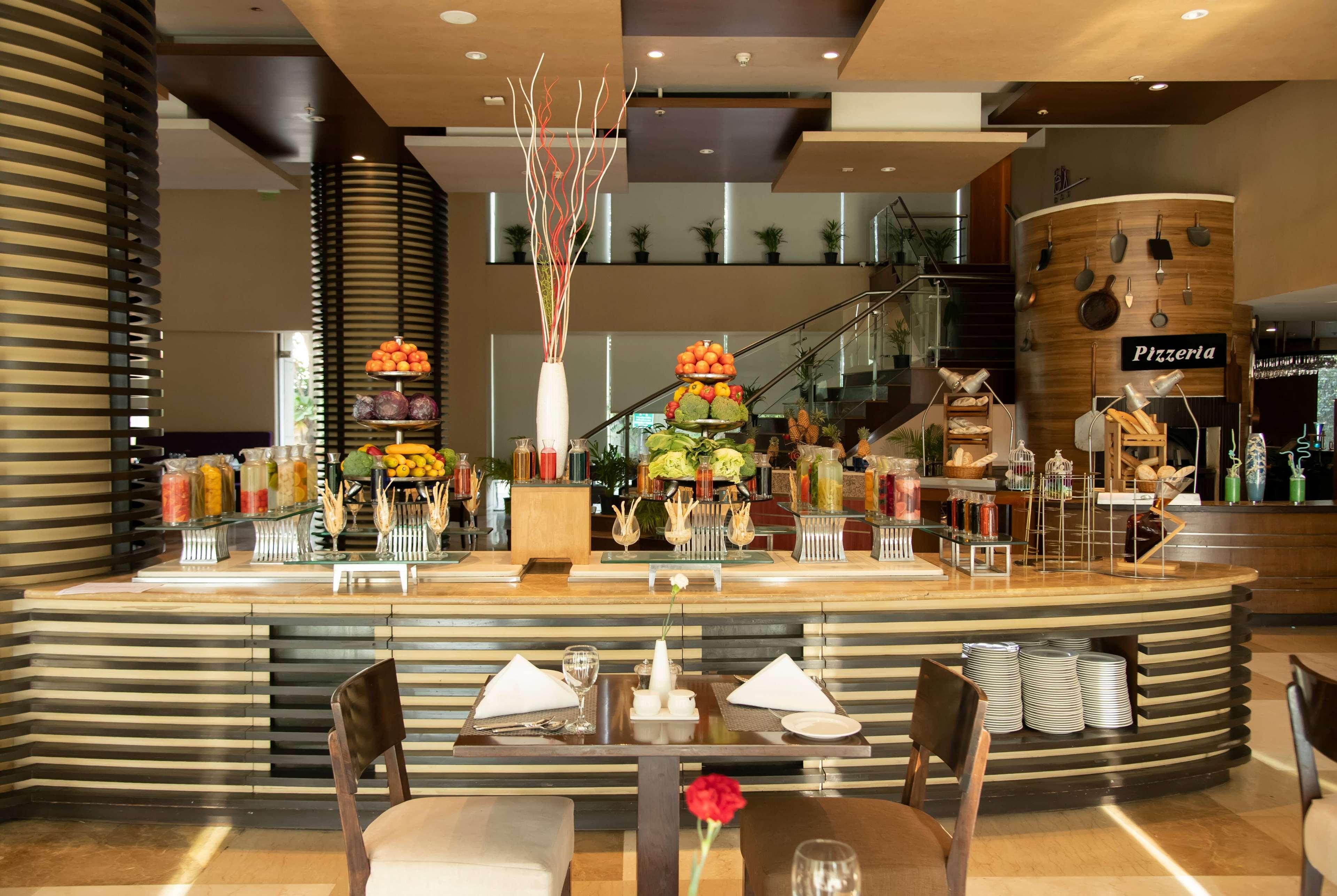 Ramada Plaza By Wyndham Pune Hinjewadi Dāpuri Exteriér fotografie