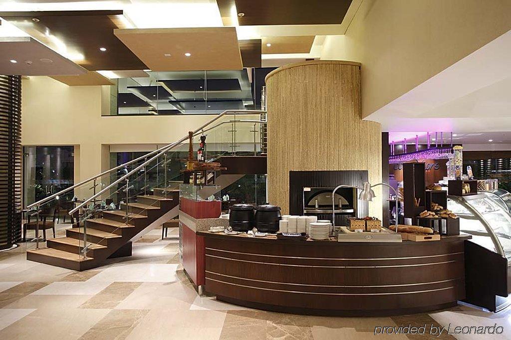 Ramada Plaza By Wyndham Pune Hinjewadi Dāpuri Exteriér fotografie