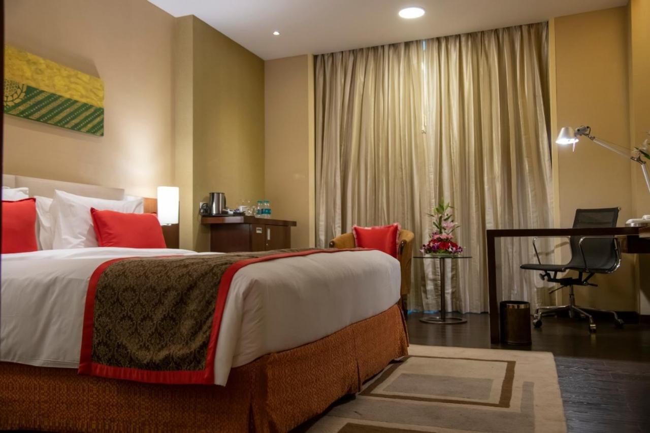 Ramada Plaza By Wyndham Pune Hinjewadi Dāpuri Exteriér fotografie