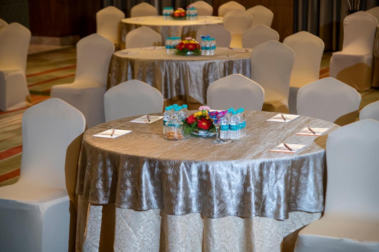 Ramada Plaza By Wyndham Pune Hinjewadi Dāpuri Exteriér fotografie